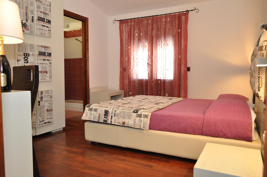Rooms And Breakfast Zefiro San Vito Lo Capo Habitación foto